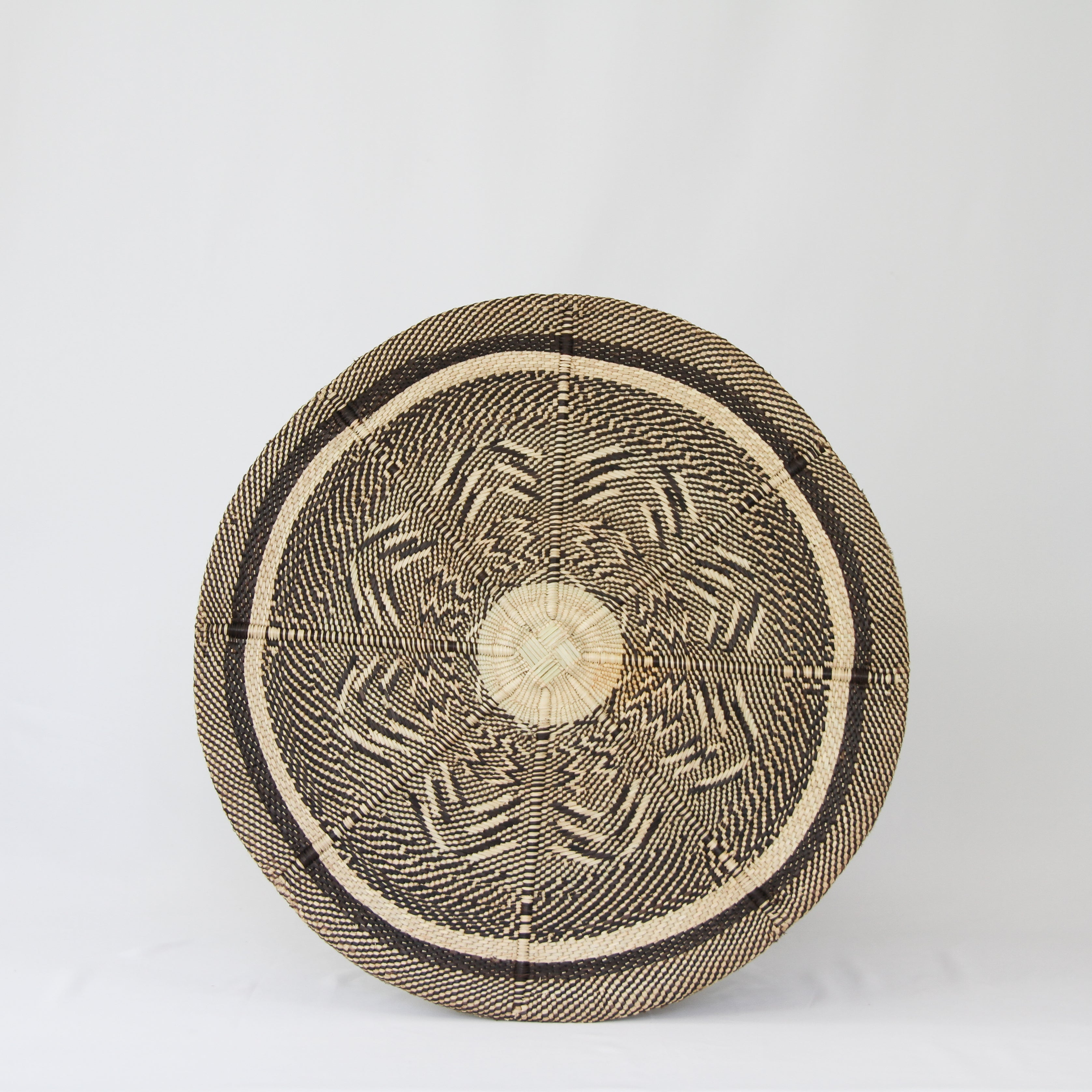 Batonka Table - Traditional 1