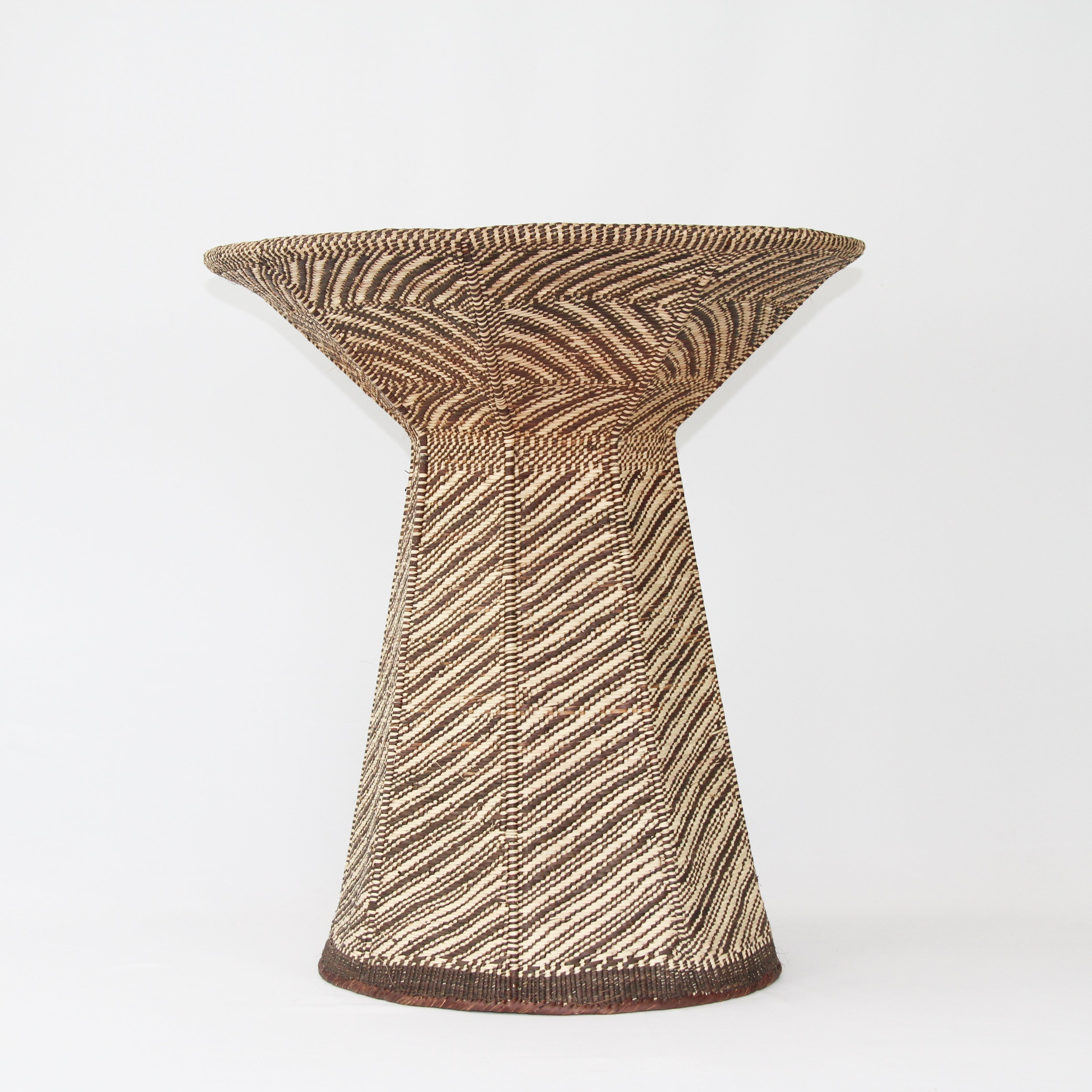 Batonka Table - Traditional 2