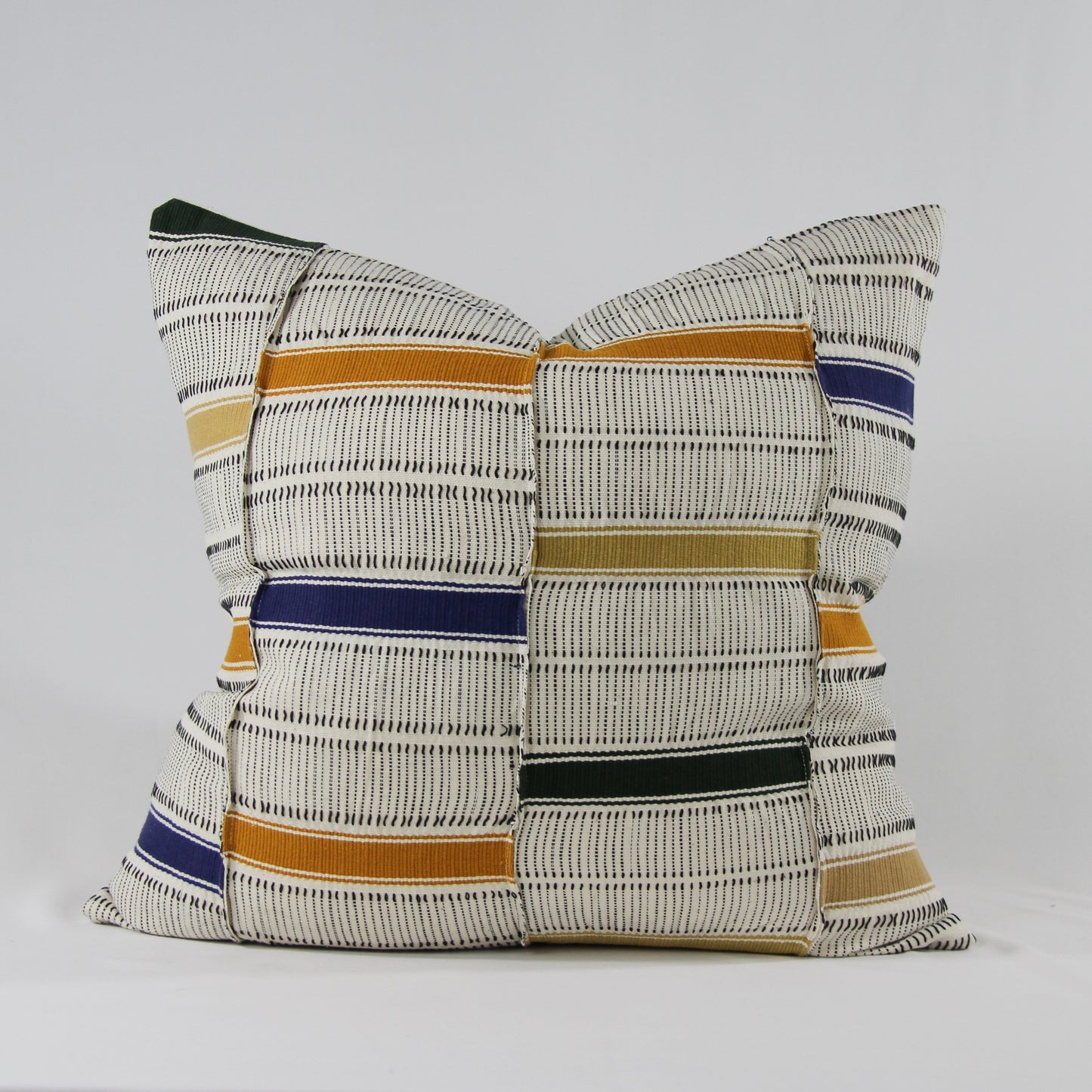 Kente Cushion - Sungura